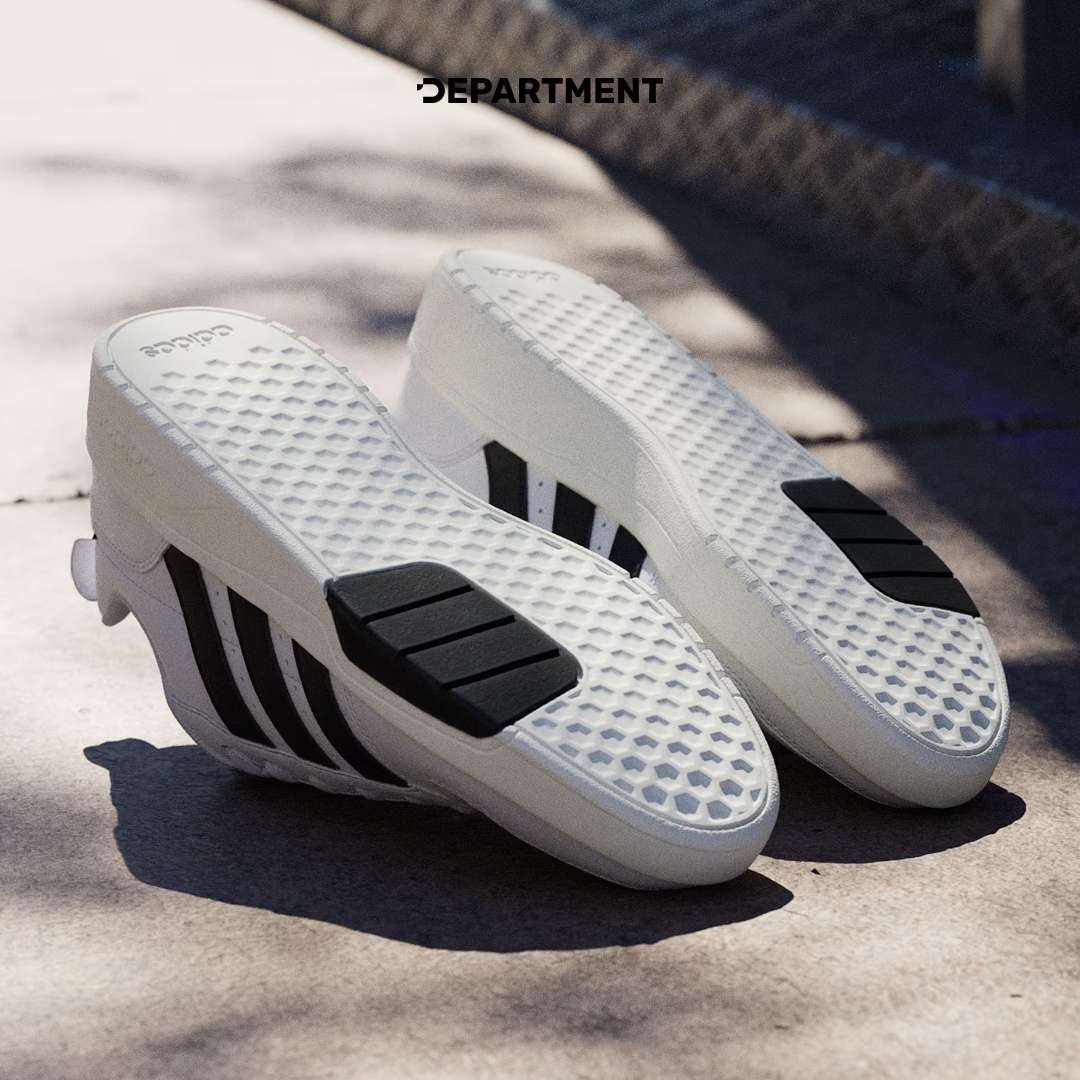 ADIDAS COURTWAVE