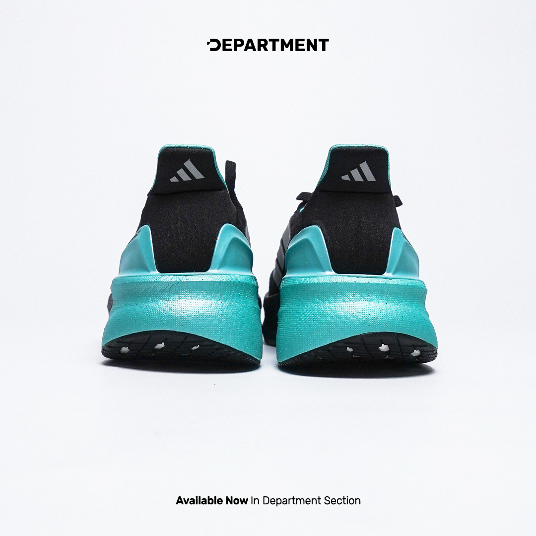 ADIDAS ULTRABOOST 5X X MERCEDES AMG PETRONAS FORMULA ONE TEAM