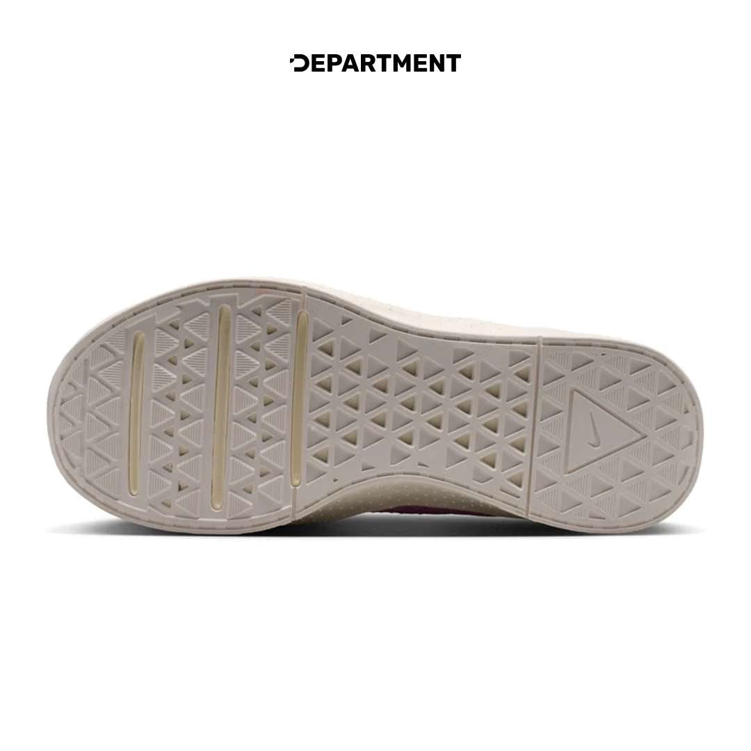 NIKE W MC TRAINER 4