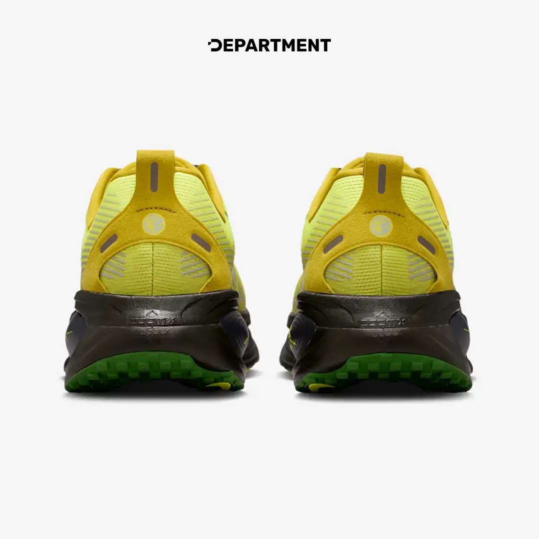 NIKE VOMERO 18 SE