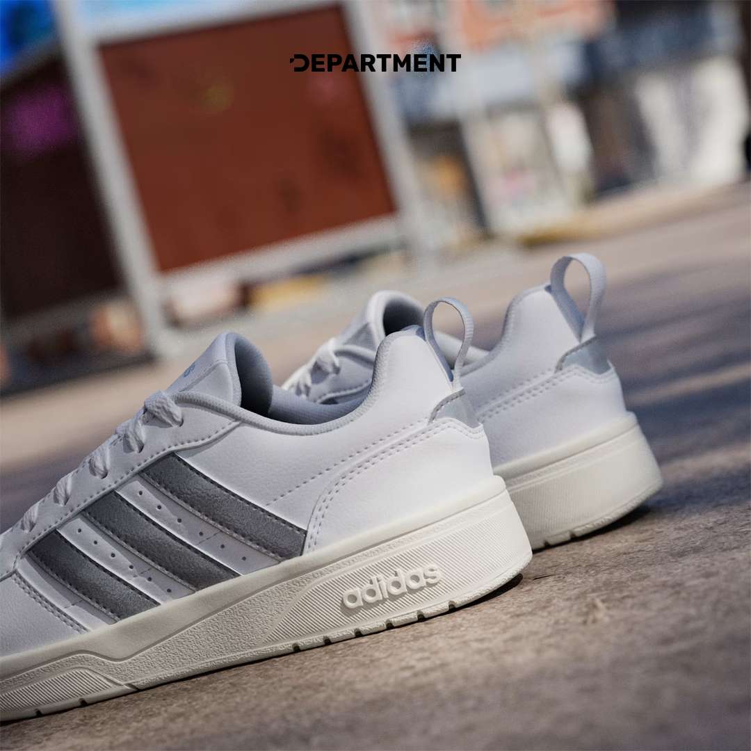 ADIDAS COURTWAVE