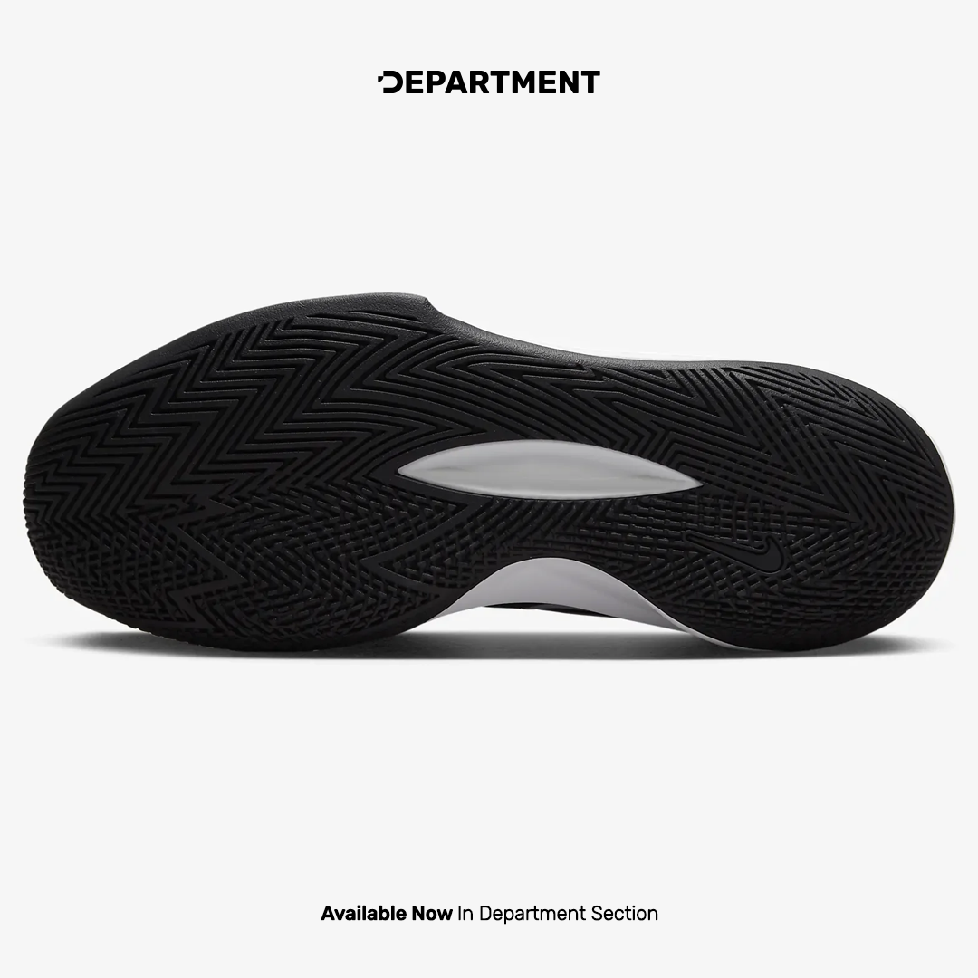 NIKE PRECISION 6