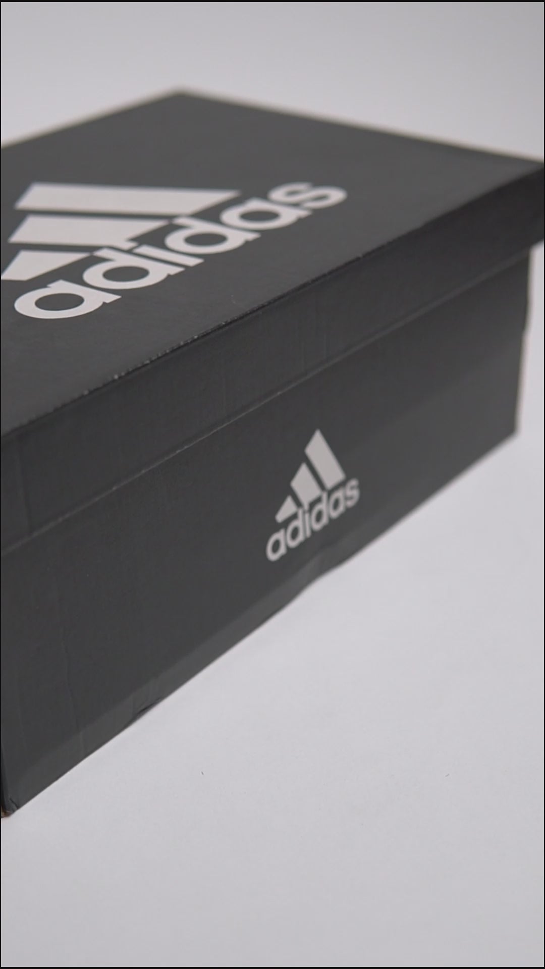 ADIDAS PIVOT COURT – Department