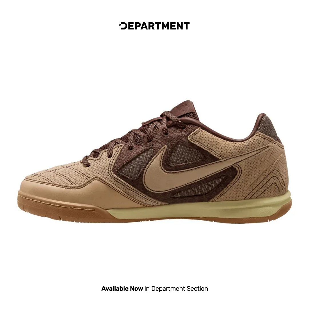NIKE GATO