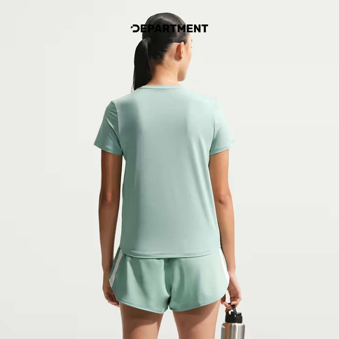 NIKE DRI-FIT ONE CLASSIC