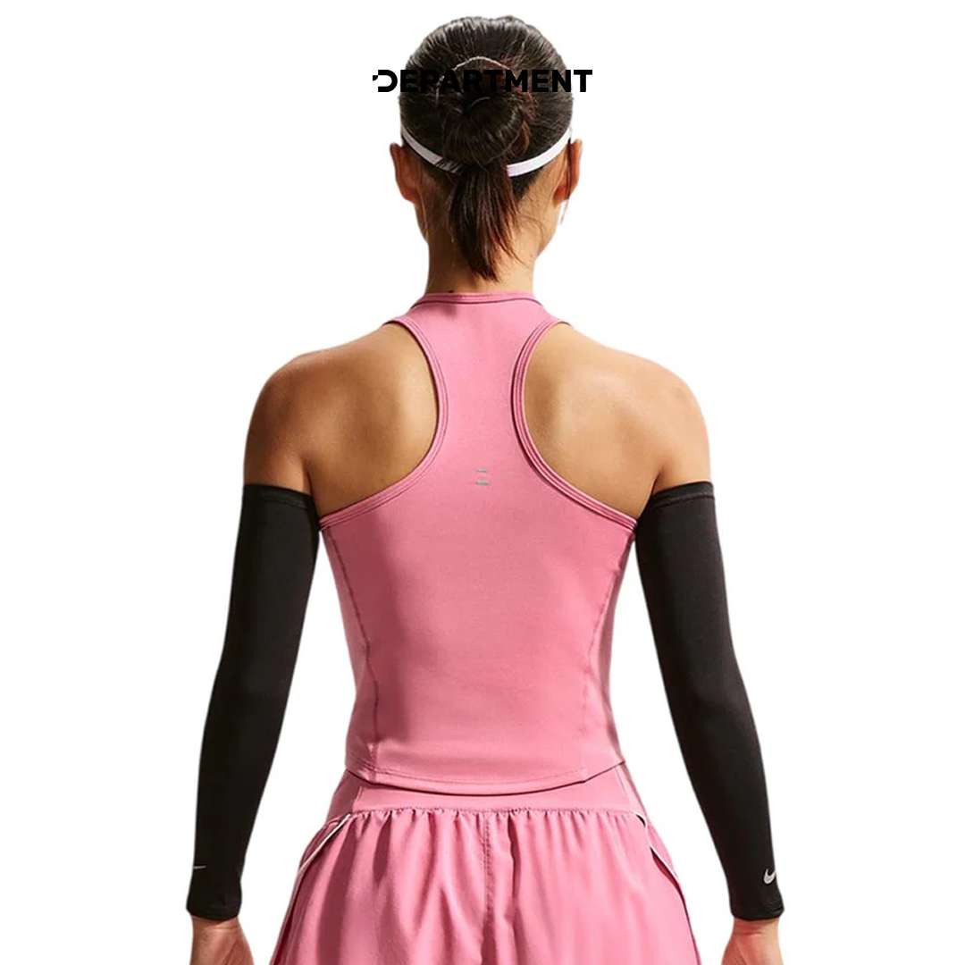 NIKE DRI-FIT TEMPO SWOOSH