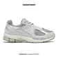 NEW BALANCE 2002R
