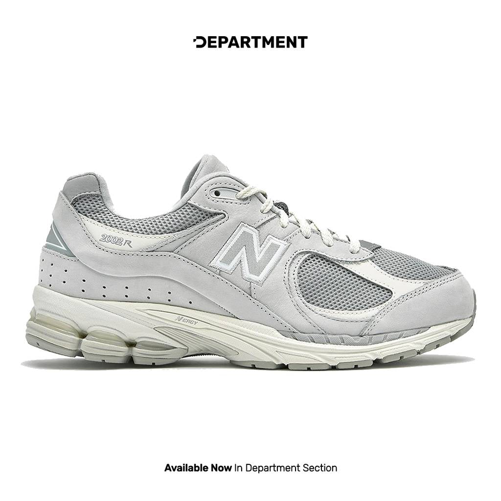 NEW BALANCE 2002R