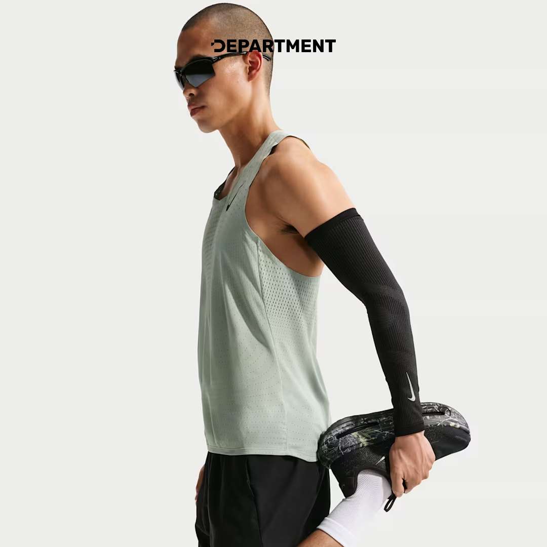NIKE DRI-FIT AEROSWIFT ADV
