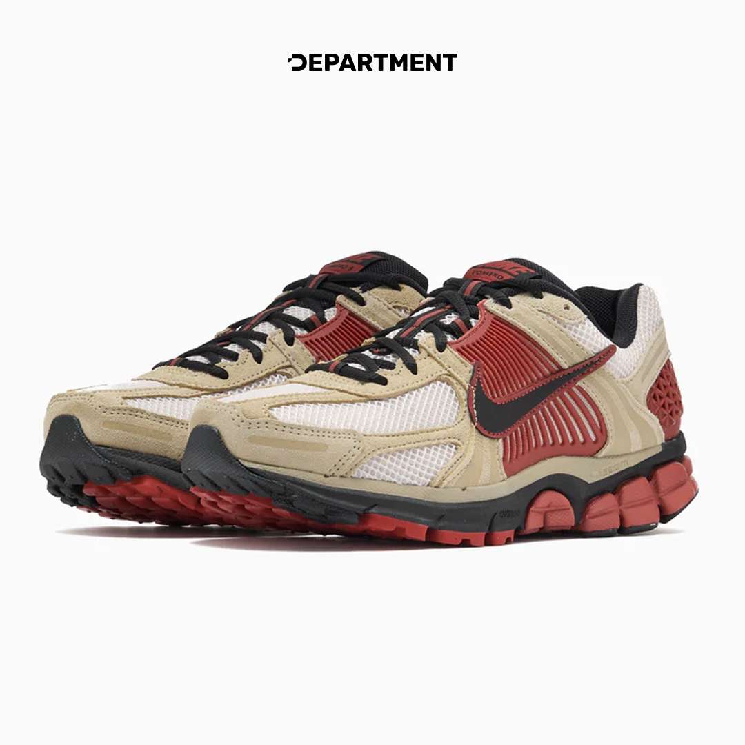 NIKE ZOOM VOMERO 5