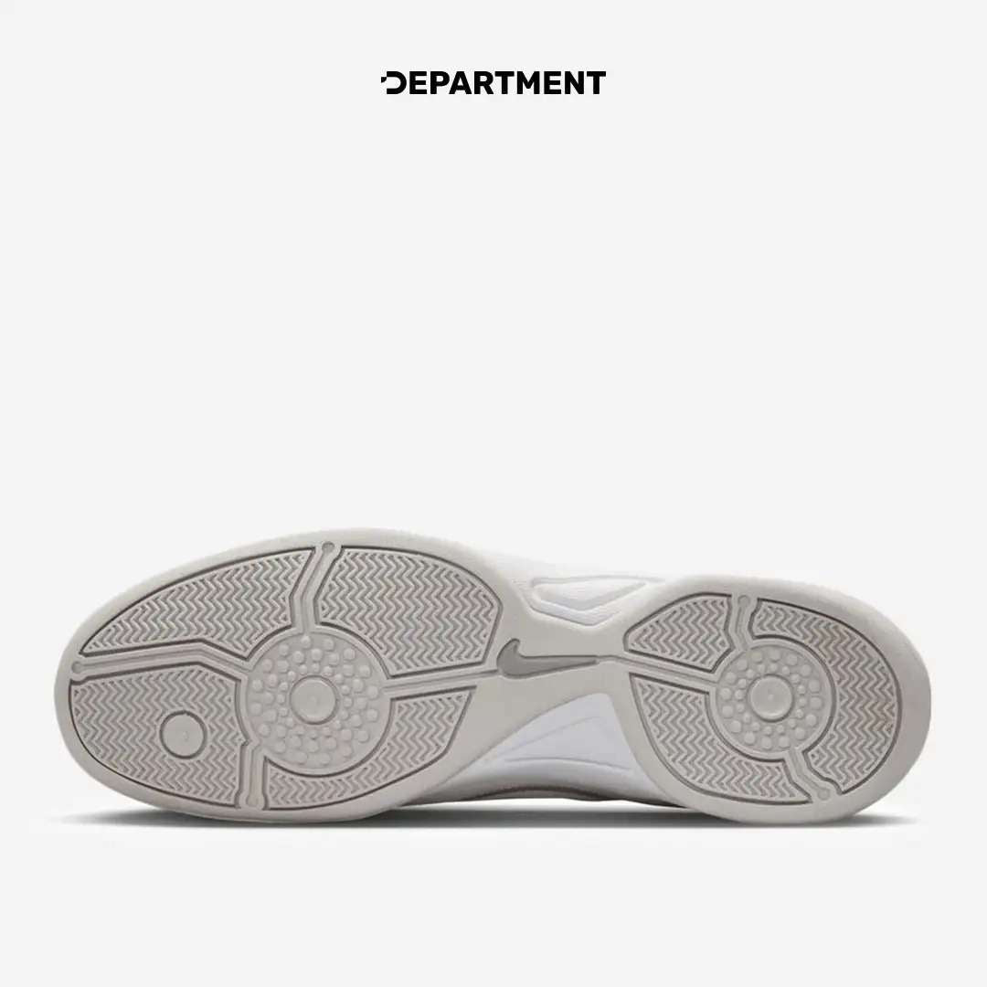 NIKE TOTAL 90 III SP