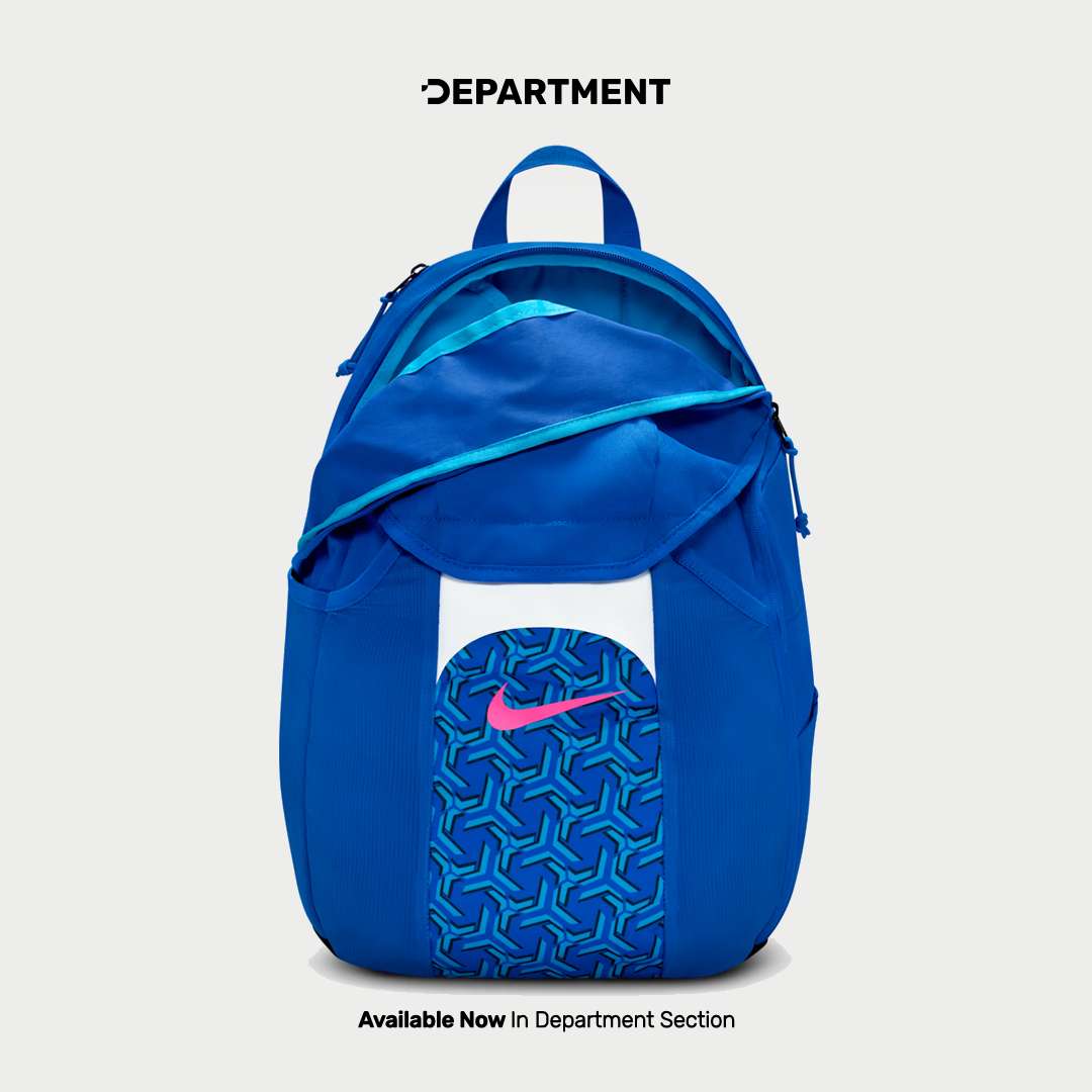 NIKE ACADEMY TEAM