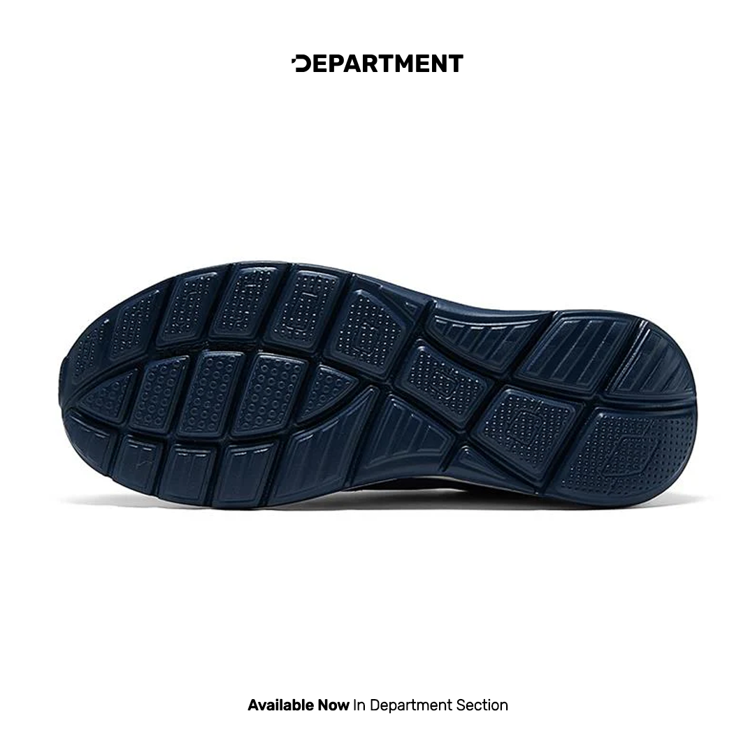 SKECHERS EQUALIZER 5.0 LOWRIE