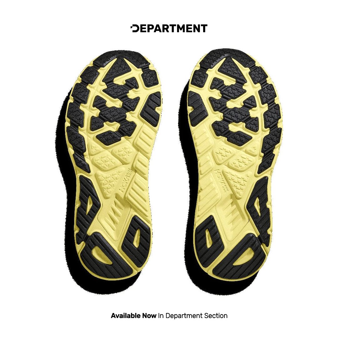 HOKA ONE ONE ARAHI 7