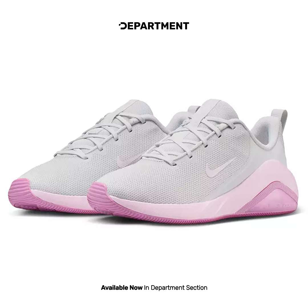 NIKE W BELLA 7