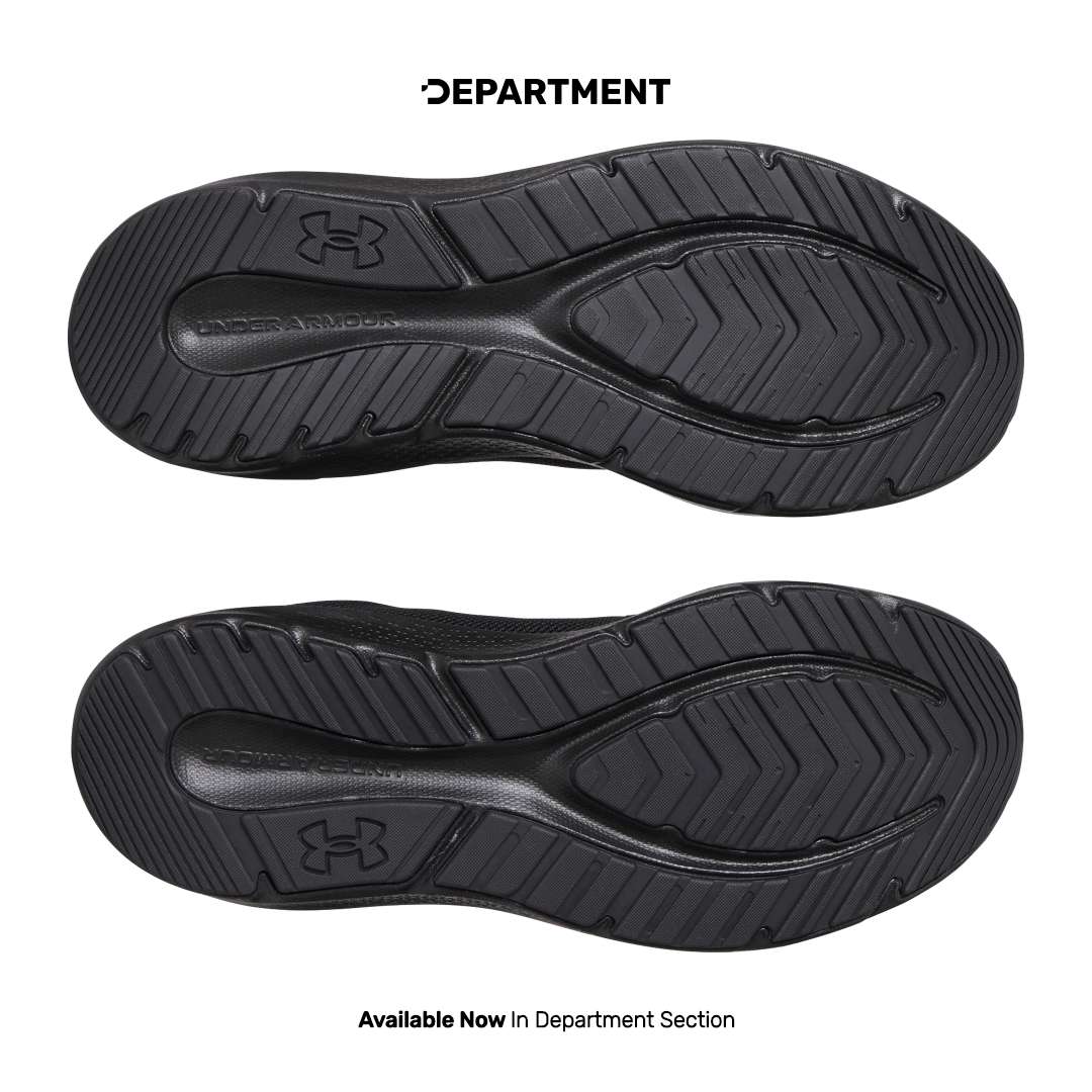 UNDER ARMOUR CHARGED PURSUIT 4