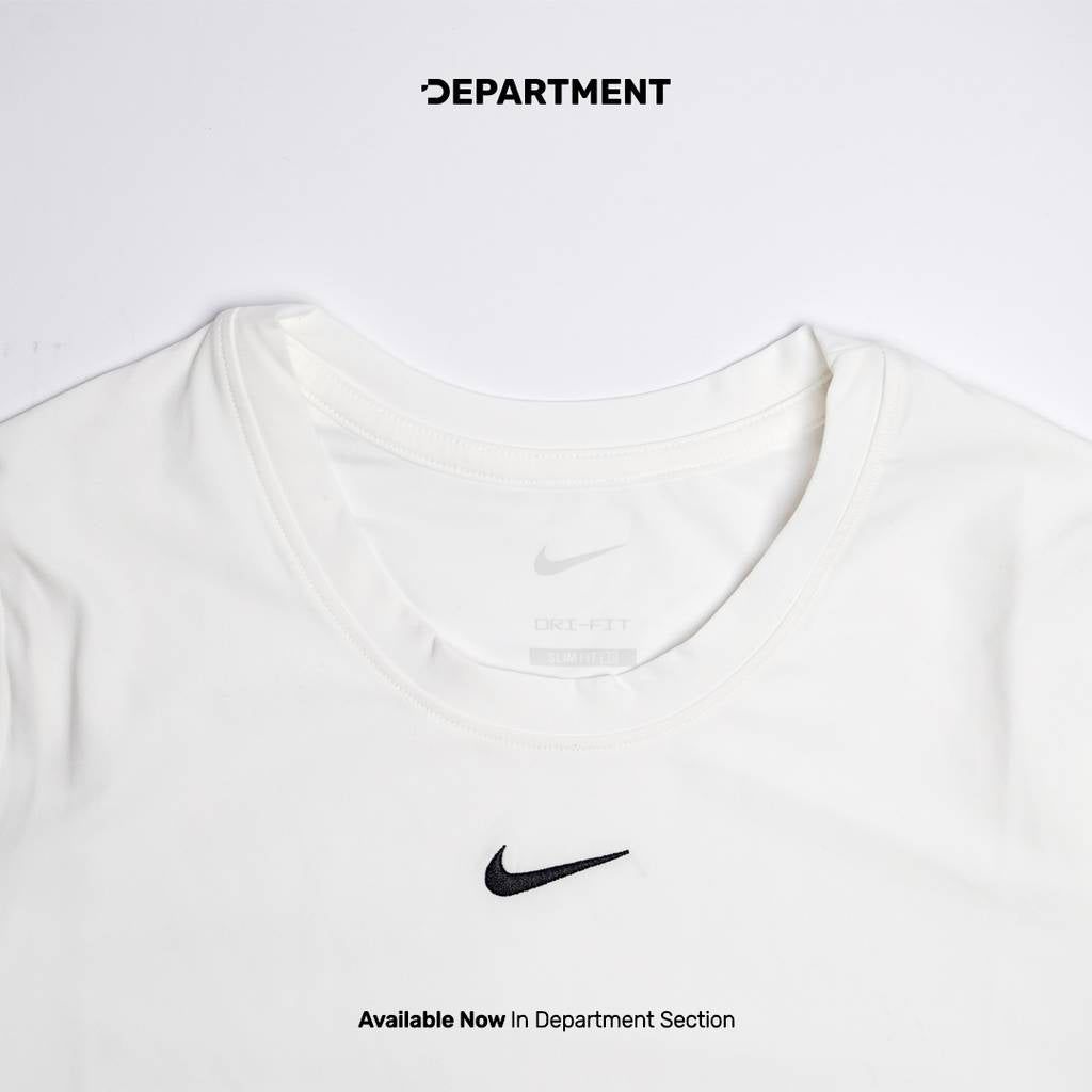 NIKE DRI-FIT VICTORY