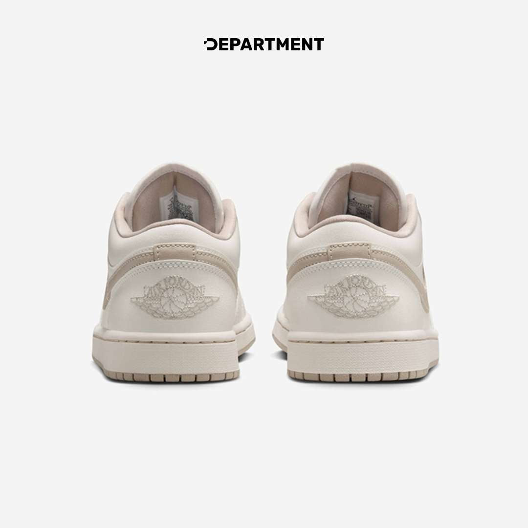 NIKE W AIR JORDAN 1 LOW