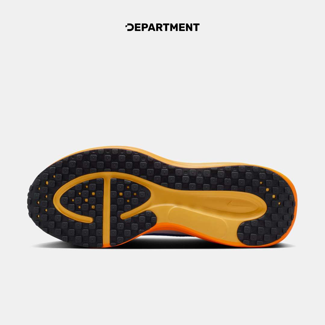 NIKE REVOLUTION 8 EASYON