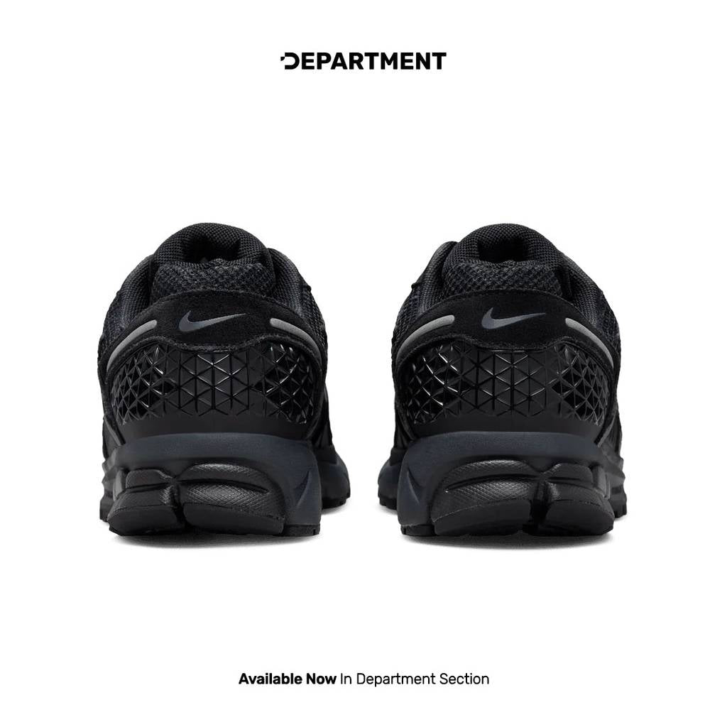 NIKE ZOOM VOMERO 5
