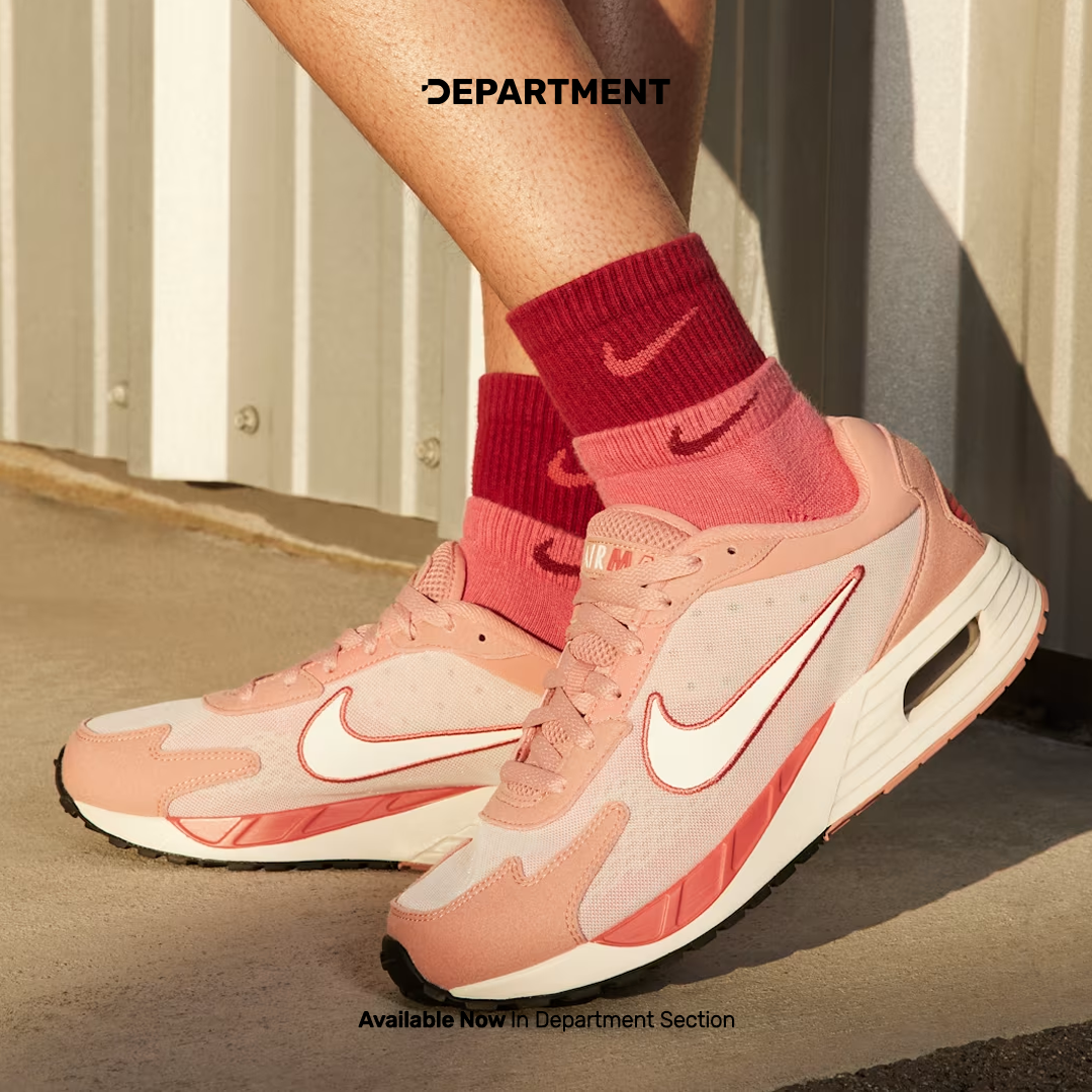 NIKE WMNS AIR MAX SOLO