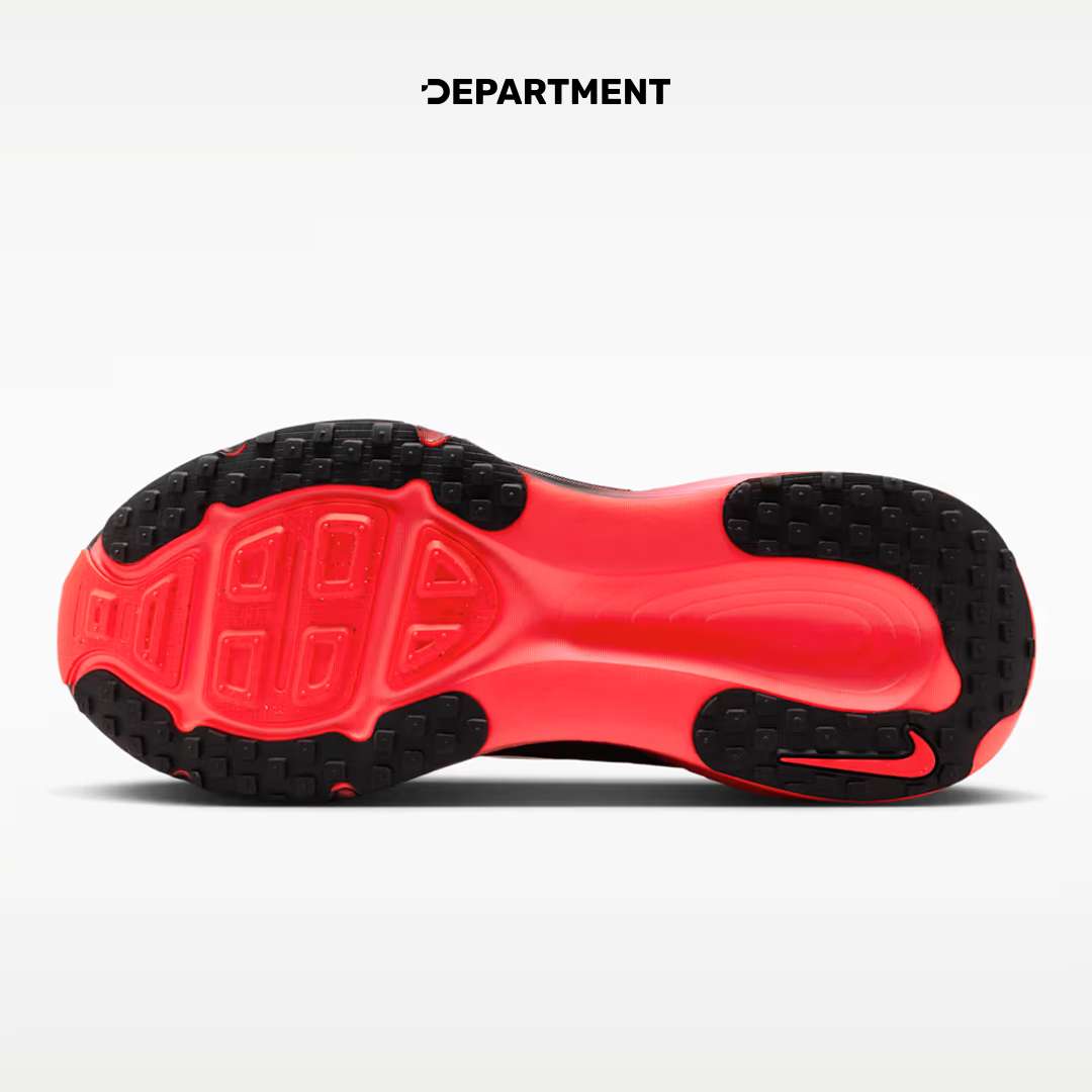 NIKE VOMERO 18