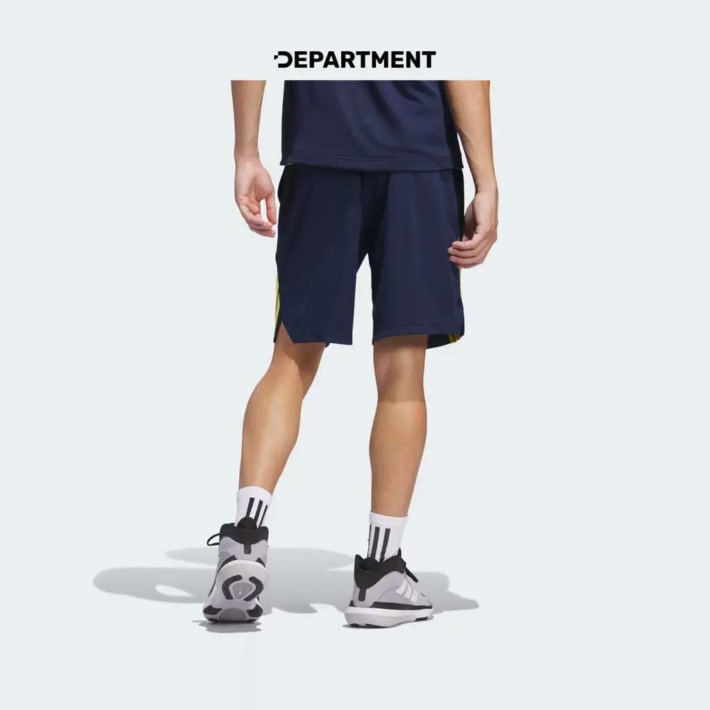 ADIDAS LEGENDS 3-STRIPES BASKETBALL